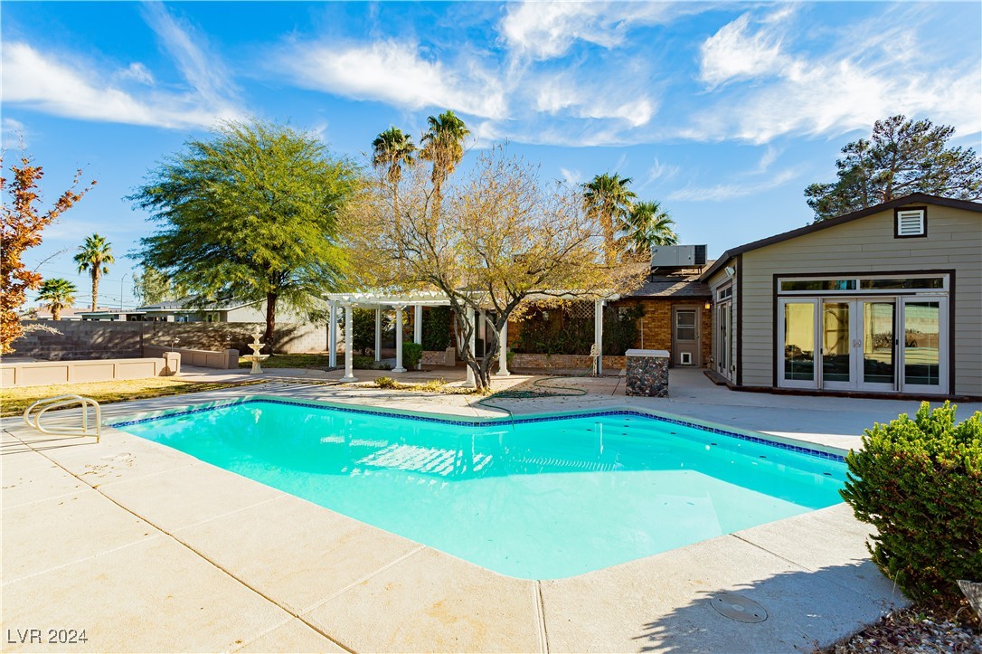 3045 South Lindell Road Las Vegas, NV 89146 - Photo 35 of 48 Gallery Image 35