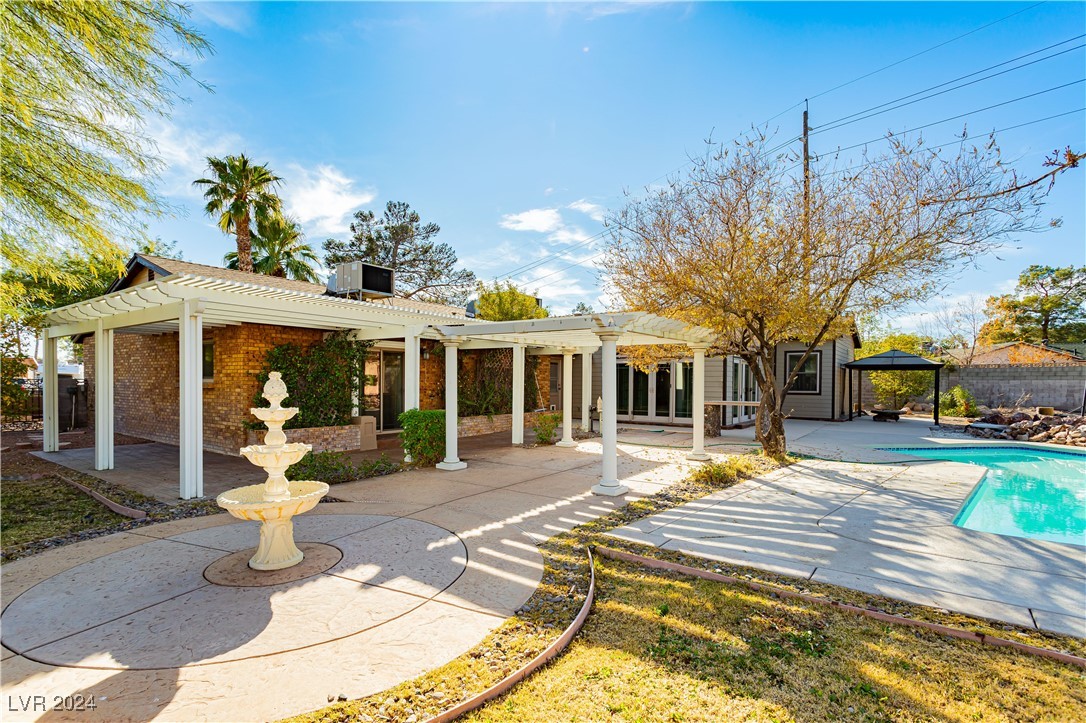 3045 South Lindell Road Las Vegas, NV 89146 - Photo 42 of 48 Gallery Image 42