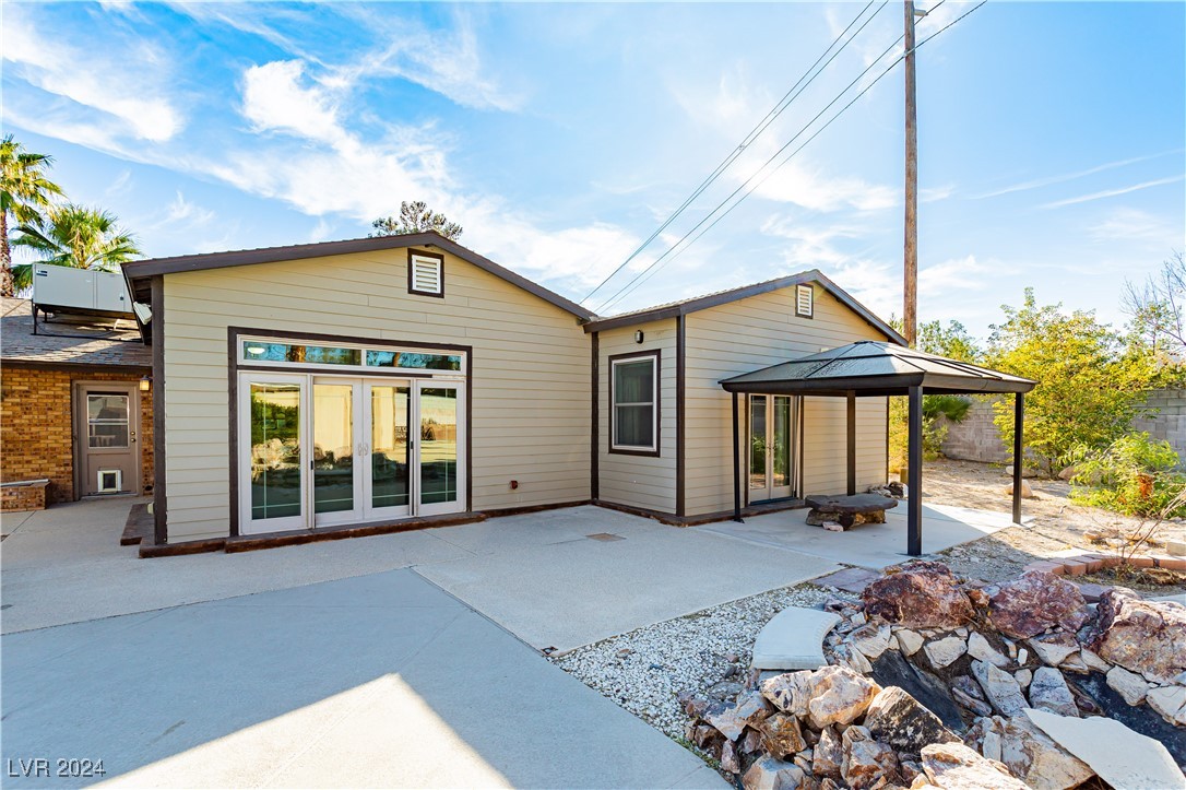 3045 South Lindell Road Las Vegas, NV 89146 - Photo 44 of 48 Gallery Image 44