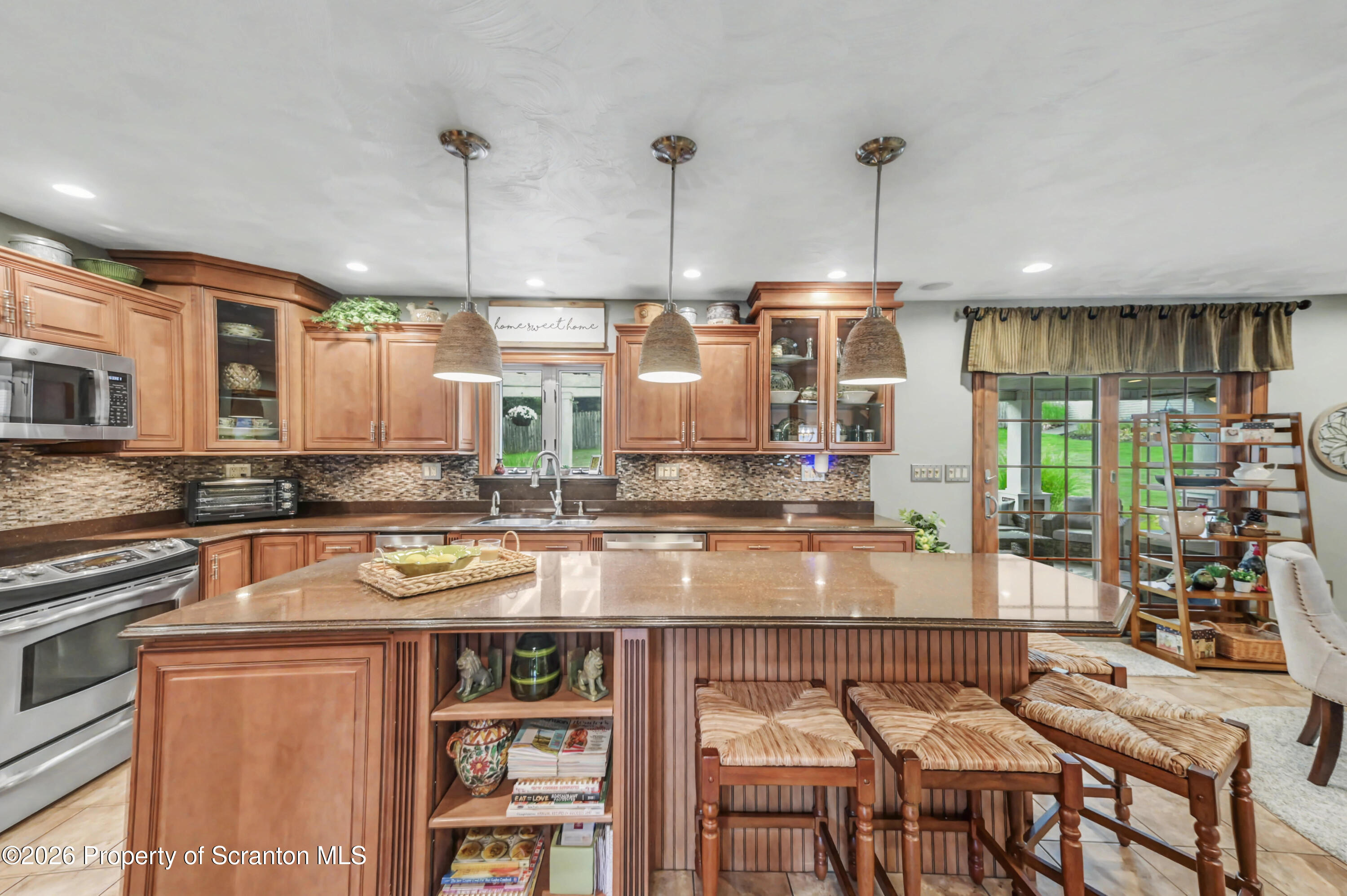 317 Bailey Street Clarks Summit, PA 18411 - Photo 31 of 95 317 Bailey St 25