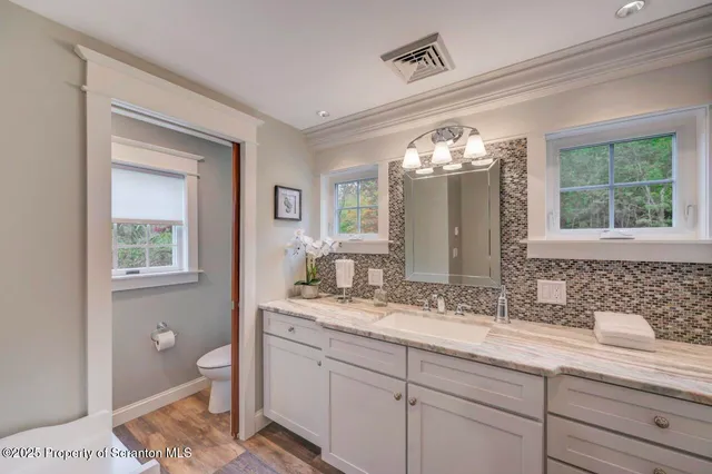 $639,900 | 317 Bailey Street, Clarks Summit, PA 18411