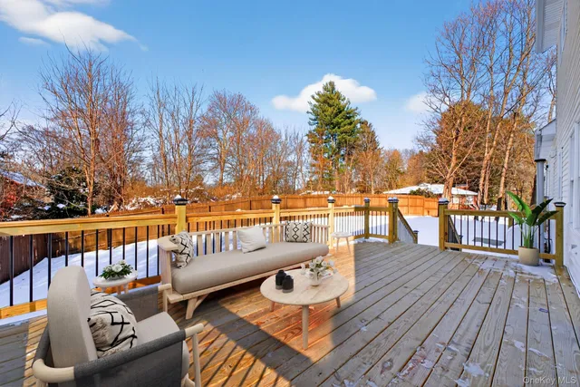 $700,000 | 27 King Drive, Poughkeepsie, NY 12603