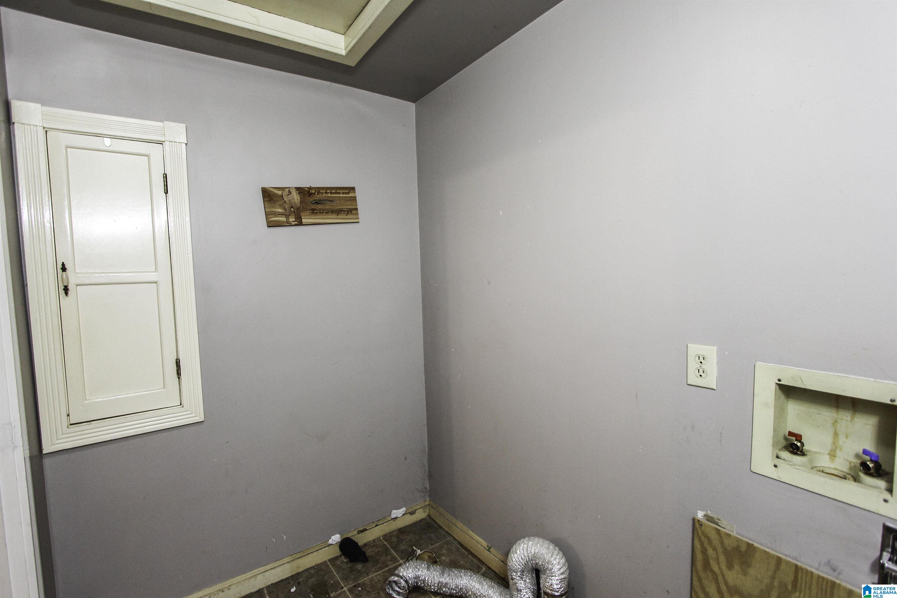 105 Kay Street Anniston, AL 36201 - Photo 37 of 49