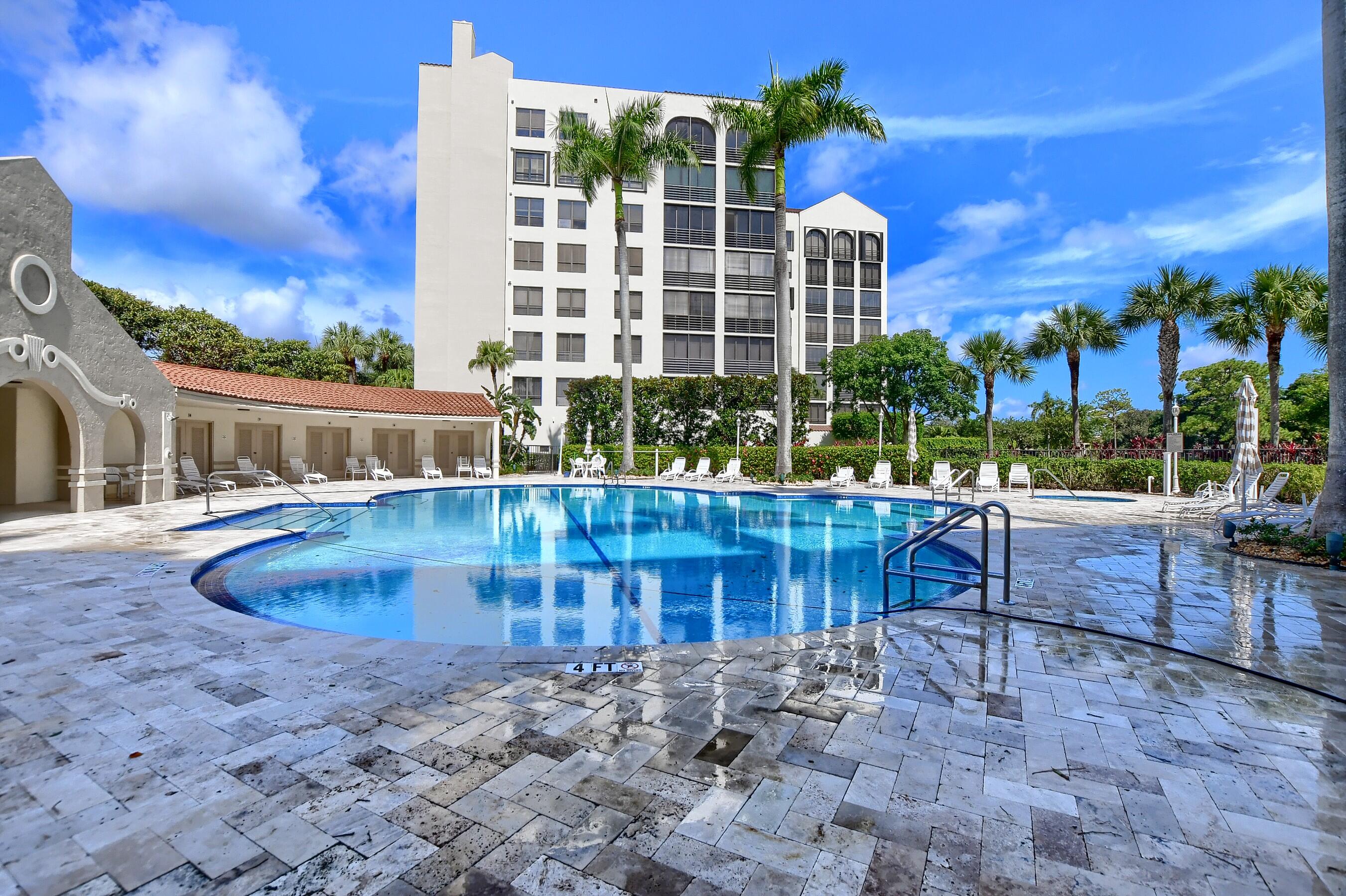 7235 Promenade Drive, Unit 802J Boca Raton, FL 33433 - Photo 45 of 49 Pool