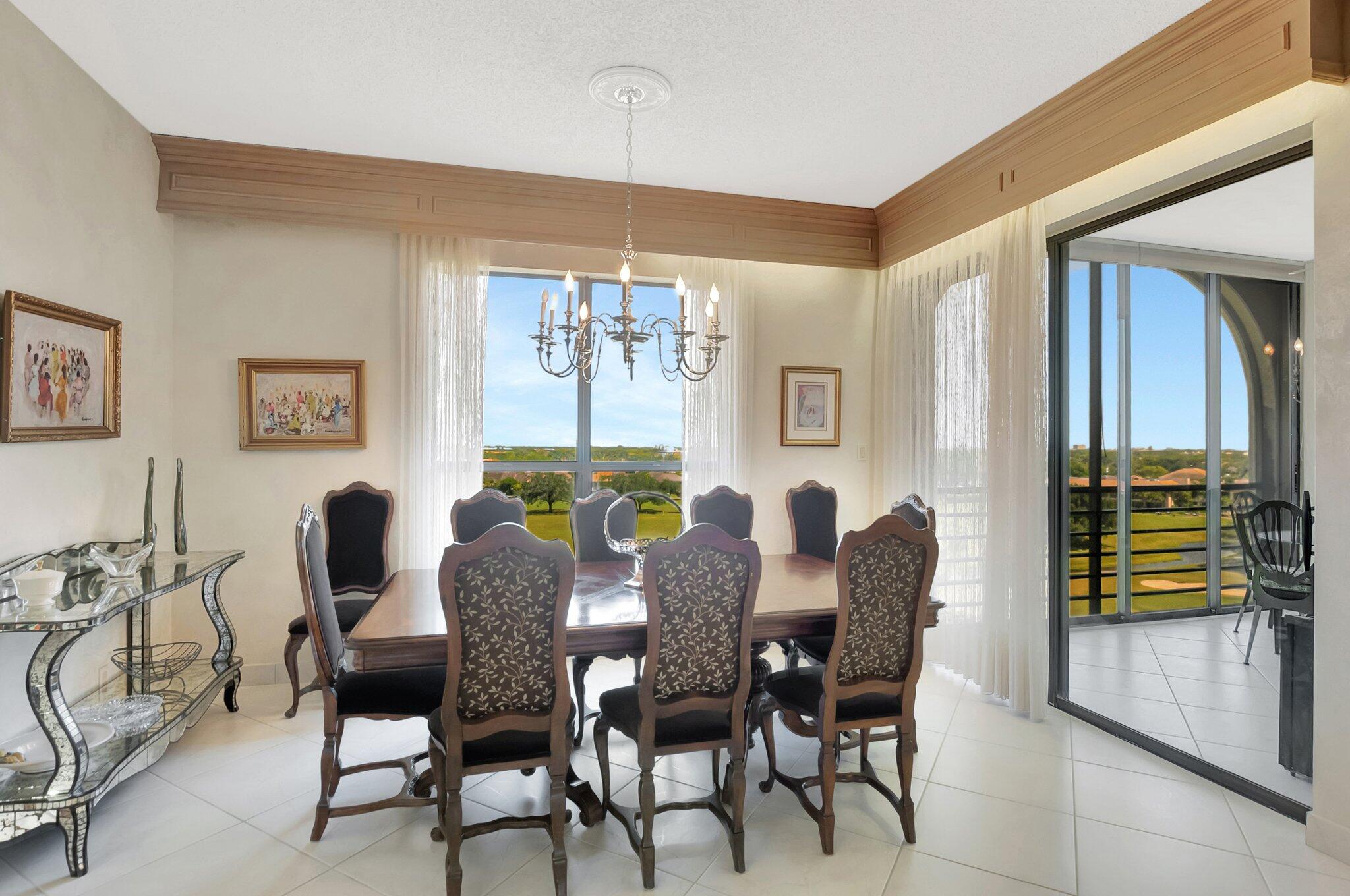 7235 Promenade Drive, Unit 802J Boca Raton, FL 33433 - Photo 9 of 49 Dining area