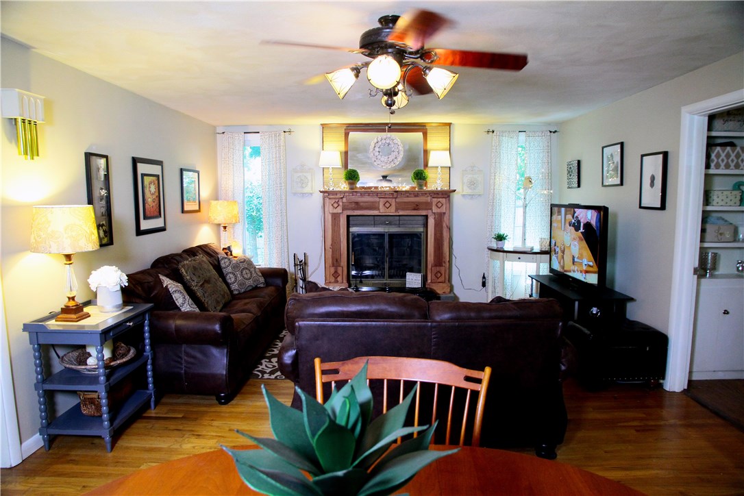 394 Old River Road Lincoln, RI 02838 - Photo 14 of 34 Gallery Image 14