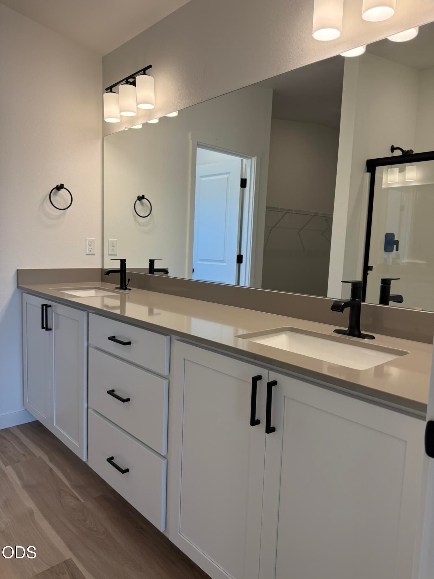 202 Southeast Peppermint Loop, Unit 20 Culver, OR 97734 - Photo 13 of 21 Gallery Image 13
