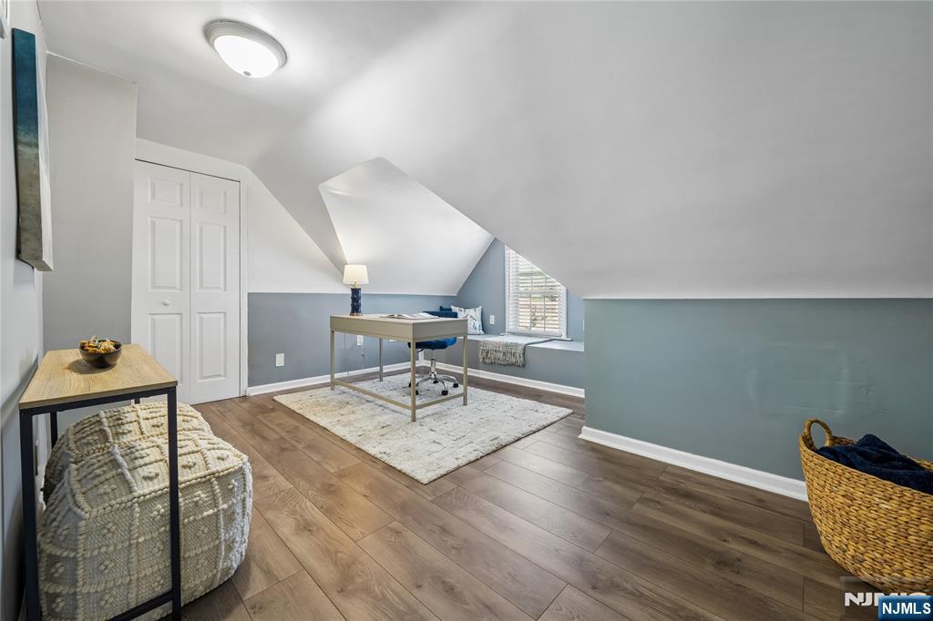 14 Grove Terrace Montclair, NJ 07042 - Photo 19 of 37