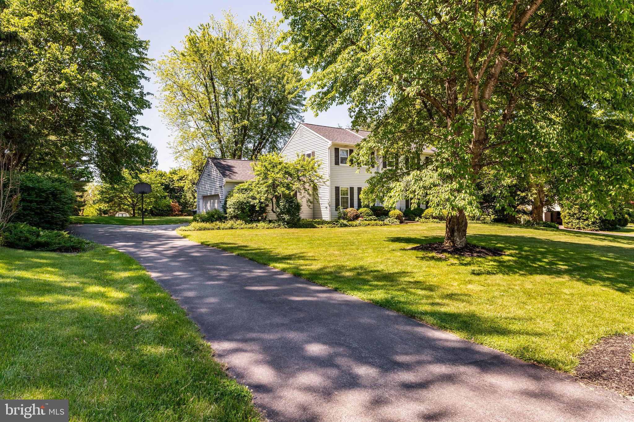 18 Krauser Road Downingtown, PA 19335 - Photo 2 of 38