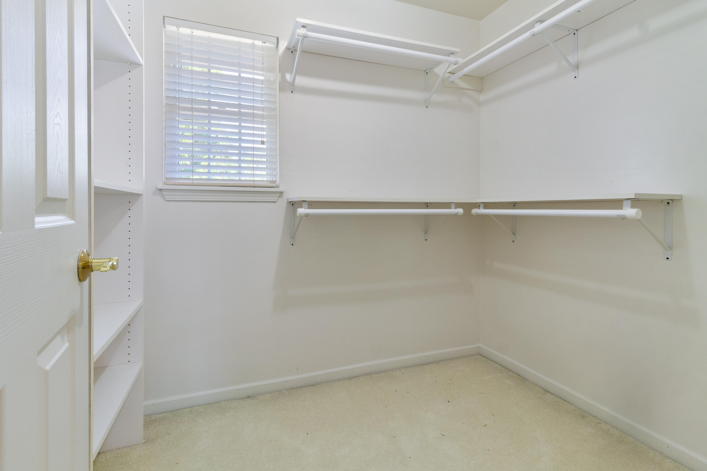 1739 Beachview Court Crown Point, IN 46307 - Photo 44 of 82 3000x2000