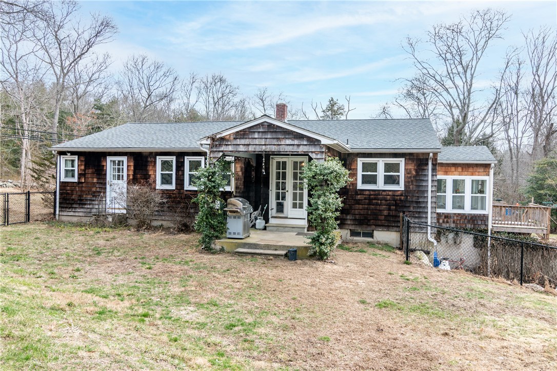 982 Wordens Pond Road South Kingstown, RI 02879 - Photo 1 of 27
