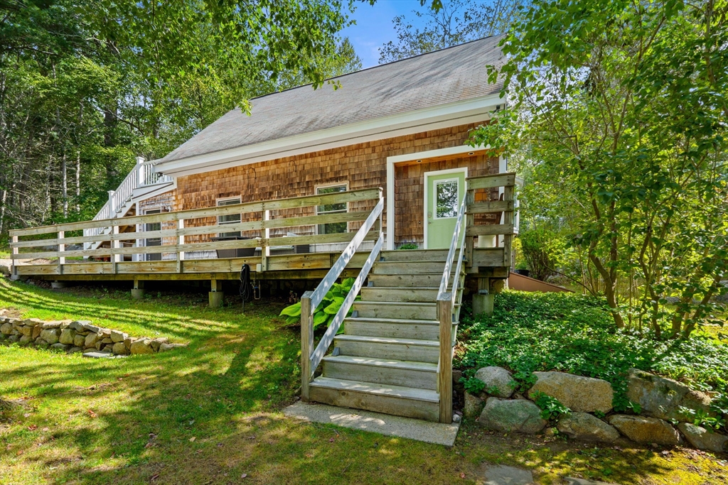 42 Englewood Road Gloucester, MA 01930 - Photo 38 of 40 Gallery Image 38
