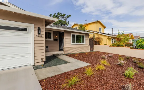 $1,299,000 | 4535 Lobos Avenue, San Jose, CA 95111