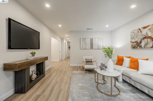 $1,299,000 | 4535 Lobos Avenue, San Jose, CA 95111