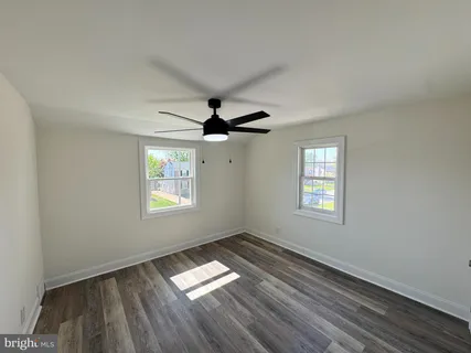 $329,900 | 108 Buck Lane, New Castle, DE 19720