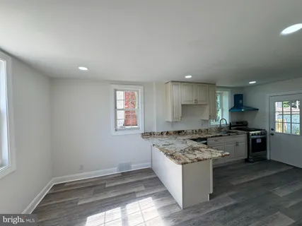 $329,900 | 108 Buck Lane, New Castle, DE 19720