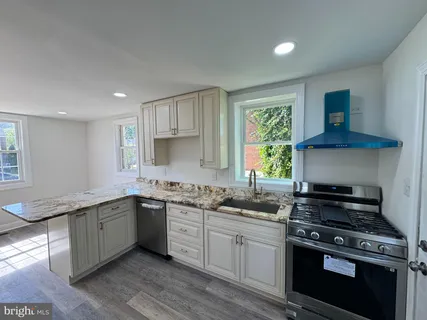 $329,900 | 108 Buck Lane, New Castle, DE 19720