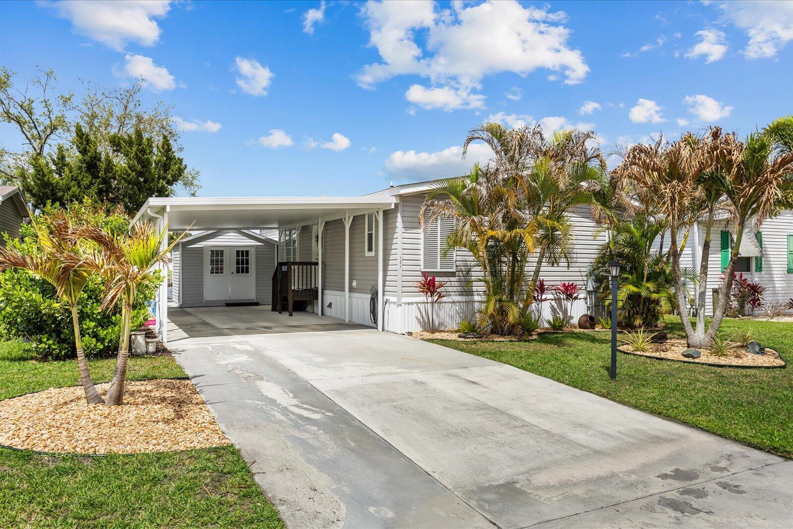 121 Southeast Paradise Place Stuart, FL 34997 - Photo 22 of 33 01-par in-30