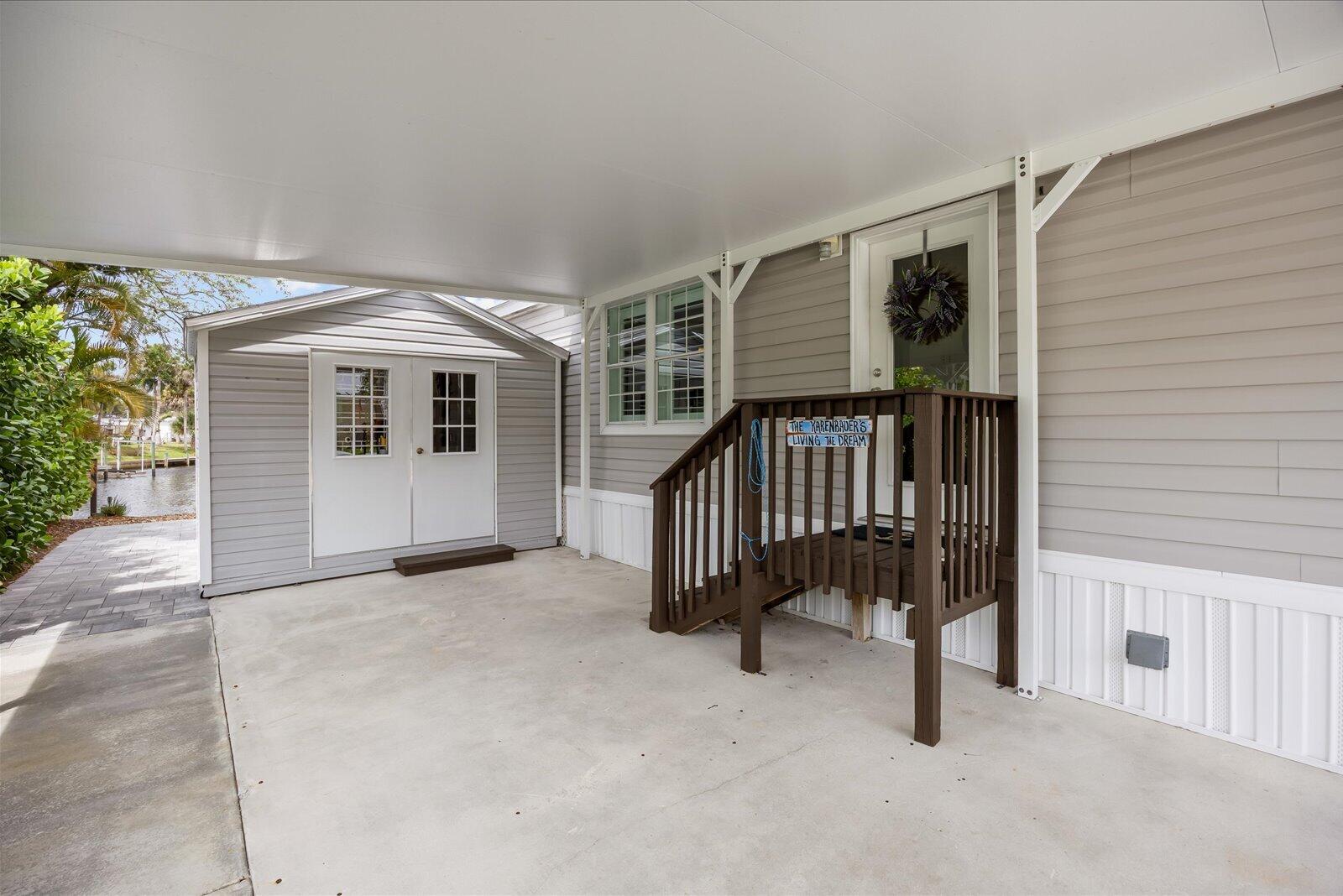 121 Southeast Paradise Place Stuart, FL 34997 - Photo 23 of 33 03-par in-29