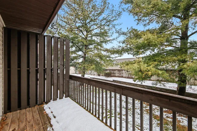 $260,000 | 2671 Stonebluff Drive Southwest, Wyoming, MI 49519