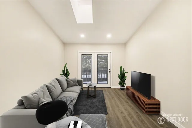 $260,000 | 2671 Stonebluff Drive Southwest, Wyoming, MI 49519