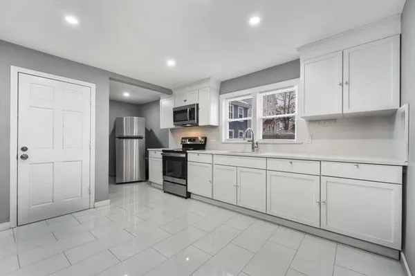 $1,299,000 | 316 Essex Street, Lynn, MA 01902