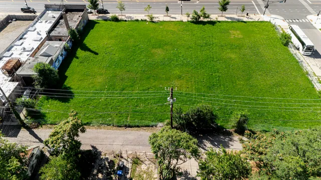 $425,000 | 4440-4456 West Madison Street, Chicago, IL 60624