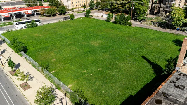 $425,000 | 4440-4456 West Madison Street, Chicago, IL 60624