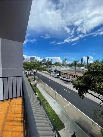 $240,000 | 777 Southwest 9th Avenue, Unit 314, Miami, FL 33130