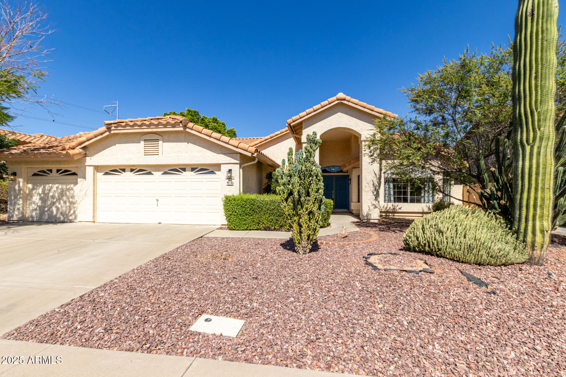 319 North Riata Street Gilbert, AZ 85234 - Photo 2 of 44 02 Riata