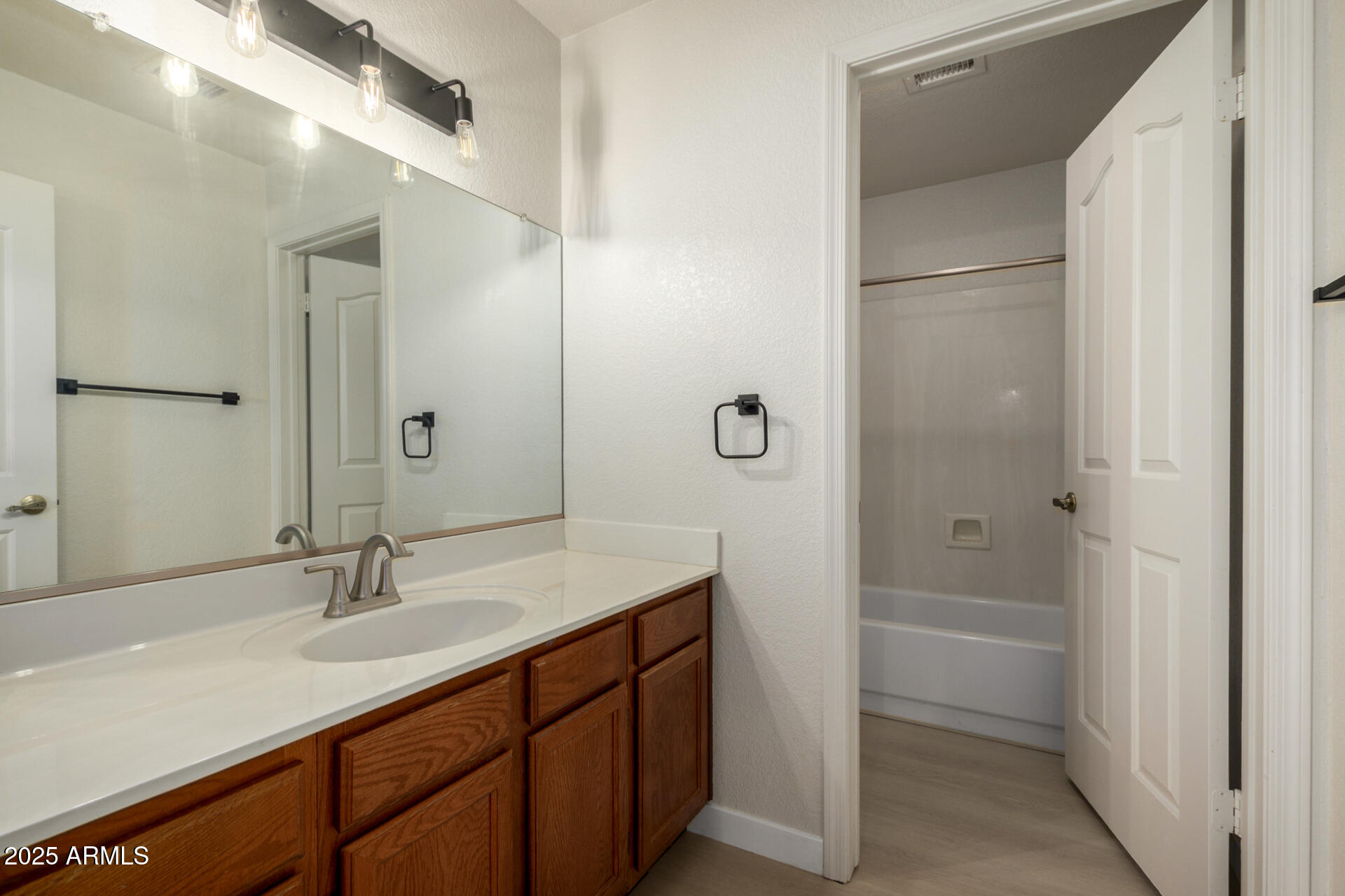 319 North Riata Street Gilbert, AZ 85234 - Photo 26 of 44 26 Riata