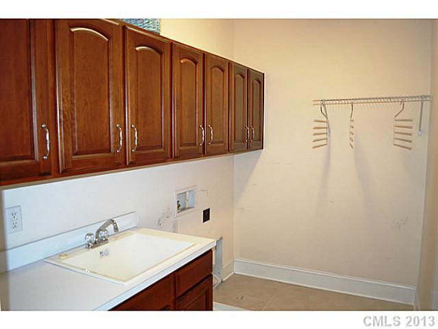 6402 Springs Mill Road Charlotte, NC 28277 - Photo 14 of 16 Gallery Image 14