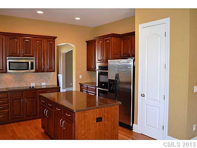 6402 Springs Mill Road Charlotte, NC 28277 - Photo 6 of 16 Gallery Image 6