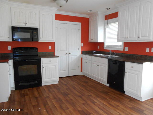 7813 Stone Castle Road Kenly, NC 27542 - Photo 3 of 4 f8245376