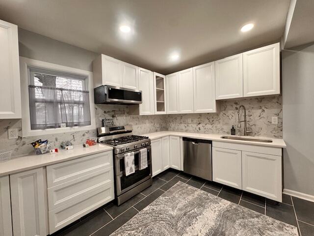 940 Idaho Street Gary, IN 46403 - Photo 11 of 32 640x480