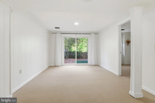 $445,000 | 5 Hyacinth Court, Unit 73, Gaithersburg, MD 20878