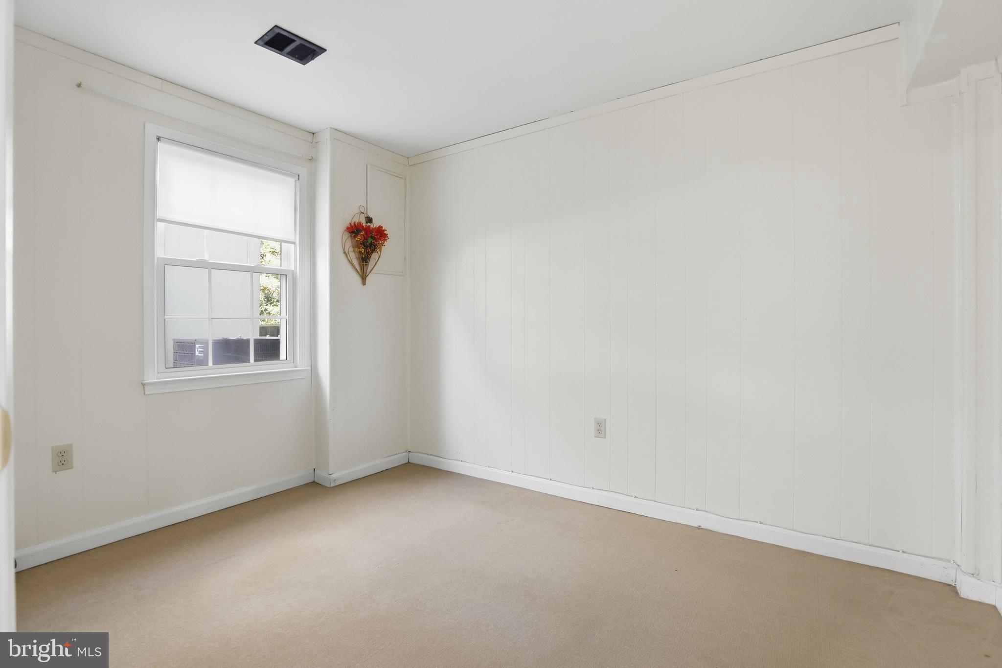 5 Hyacinth Court, Unit 73 Gaithersburg, MD 20878 - Photo 27 of 35