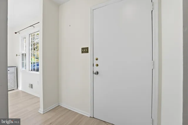 $445,000 | 5 Hyacinth Court, Unit 73, Gaithersburg, MD 20878