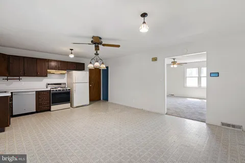 $369,900 | 1040 Valley Road, Hockessin, DE 19707