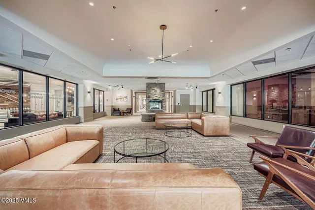 $785,000 | 137 Benchmark Road, Unit 423, Avon, CO 81620