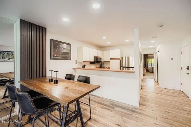 $785,000 | 137 Benchmark Road, Unit 423, Avon, CO 81620