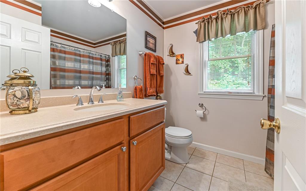 1454 Cliffview Road Ross Township, PA 15212 - Photo 17 of 22 Gallery Image 17