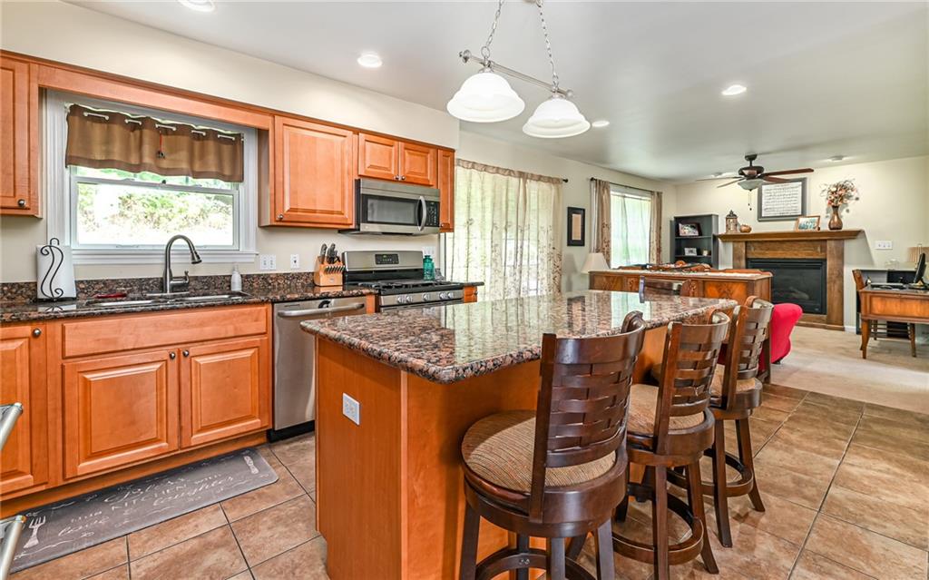 1454 Cliffview Road Ross Township, PA 15212 - Photo 8 of 22 Gallery Image 8