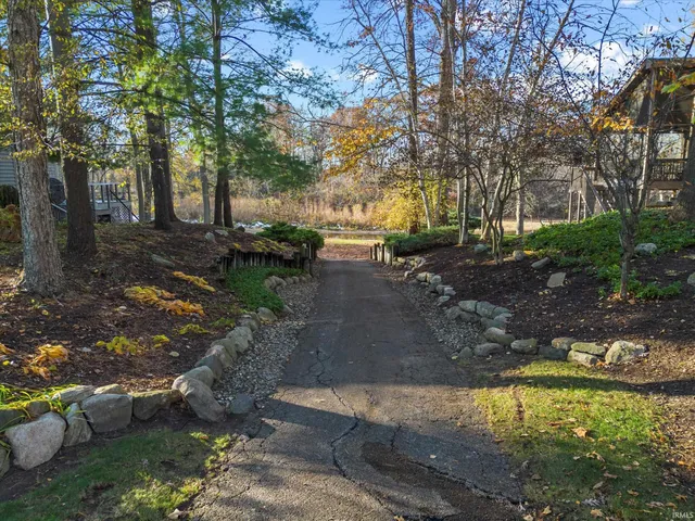 $425,000 | 3410 Bridgetown Road, Bristol, IN 46507