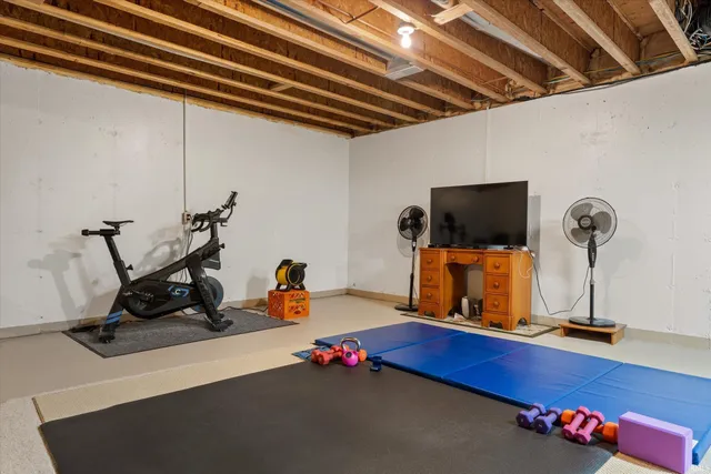 $425,000 | 3410 Bridgetown Road, Bristol, IN 46507