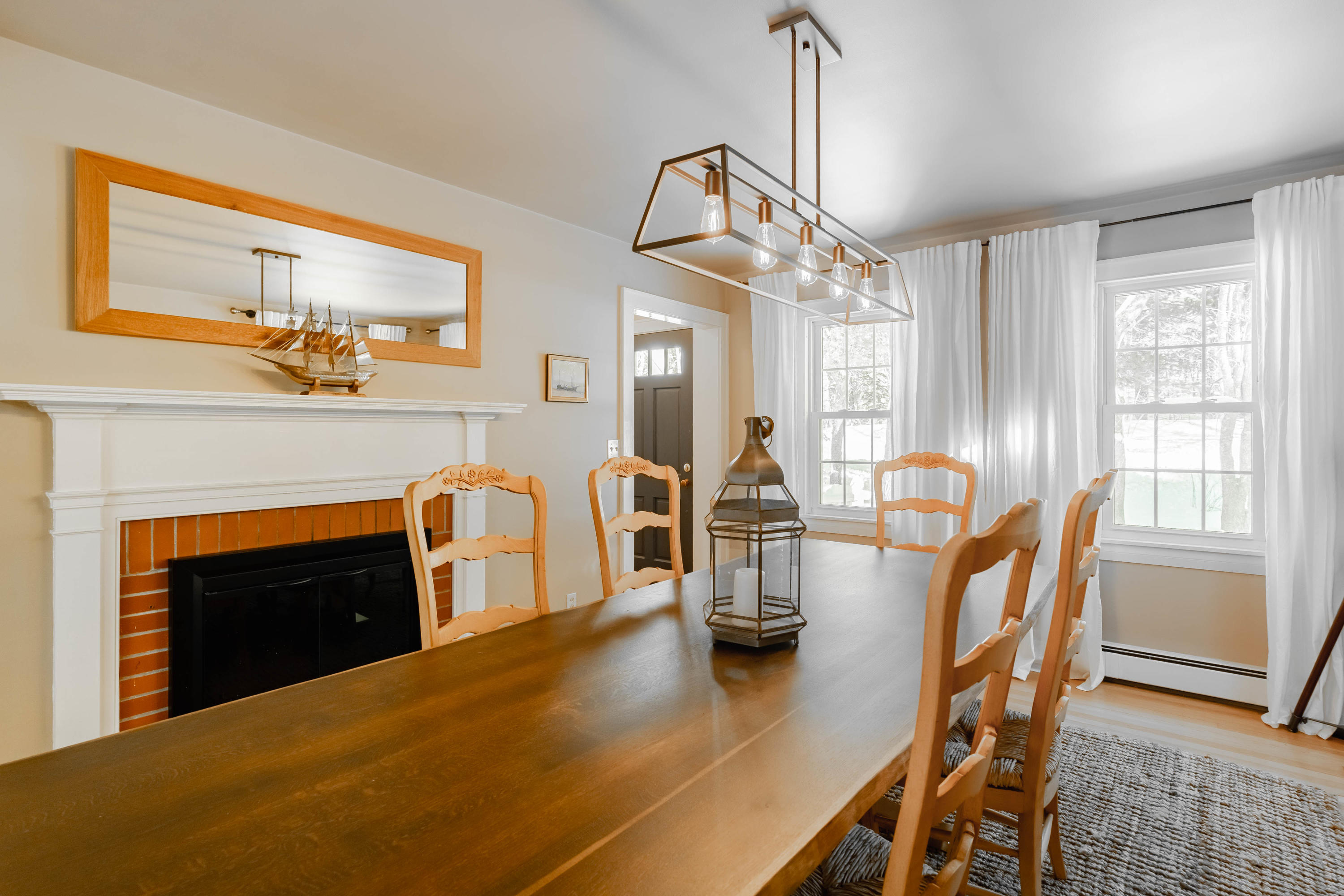 174 Foreside Road Cumberland, ME 04110 - Photo 17 of 47 174 Foreside Road_Dining Room