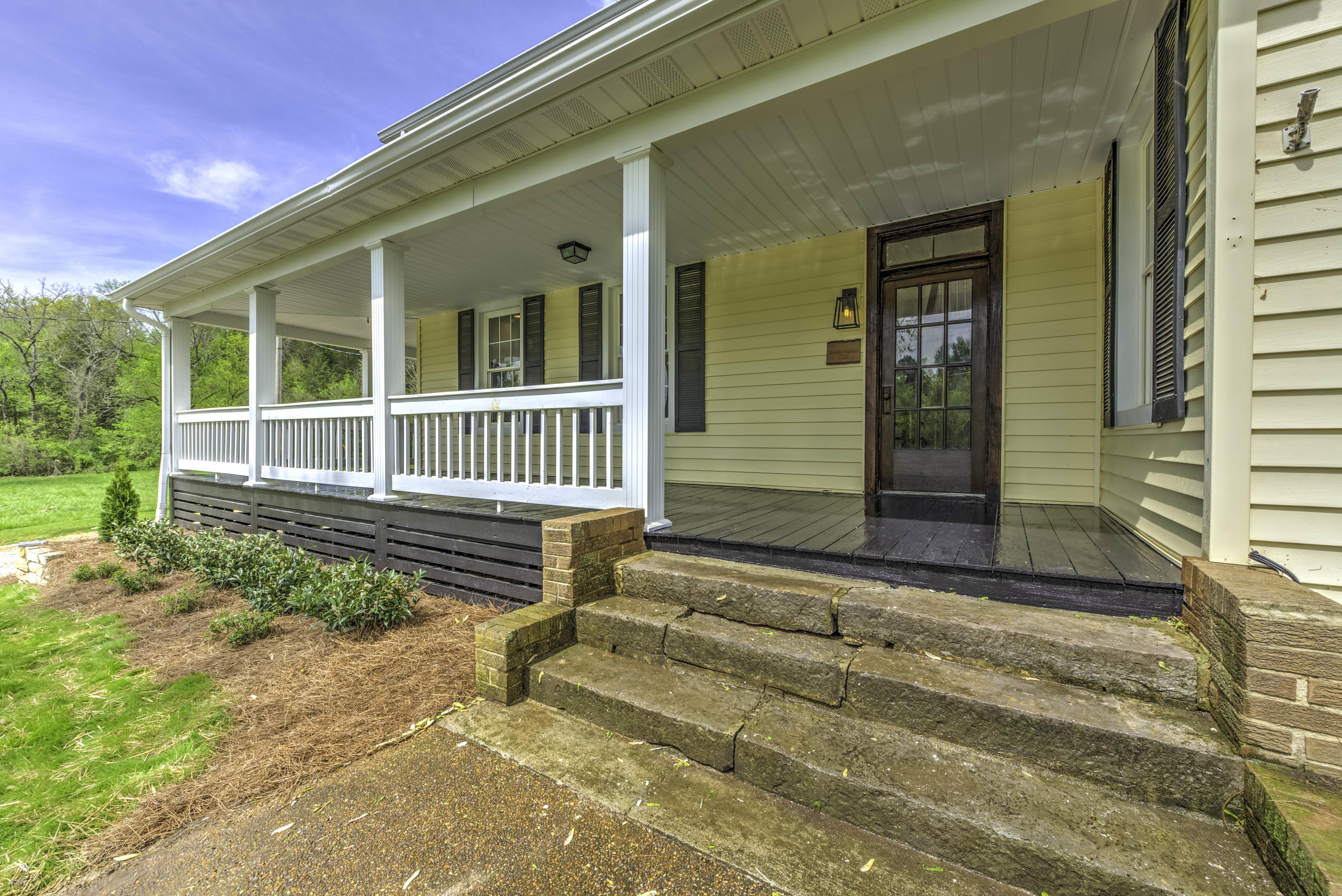 469 Brushy Valley Road Clinton, TN 37716 - Photo 4 of 40 4