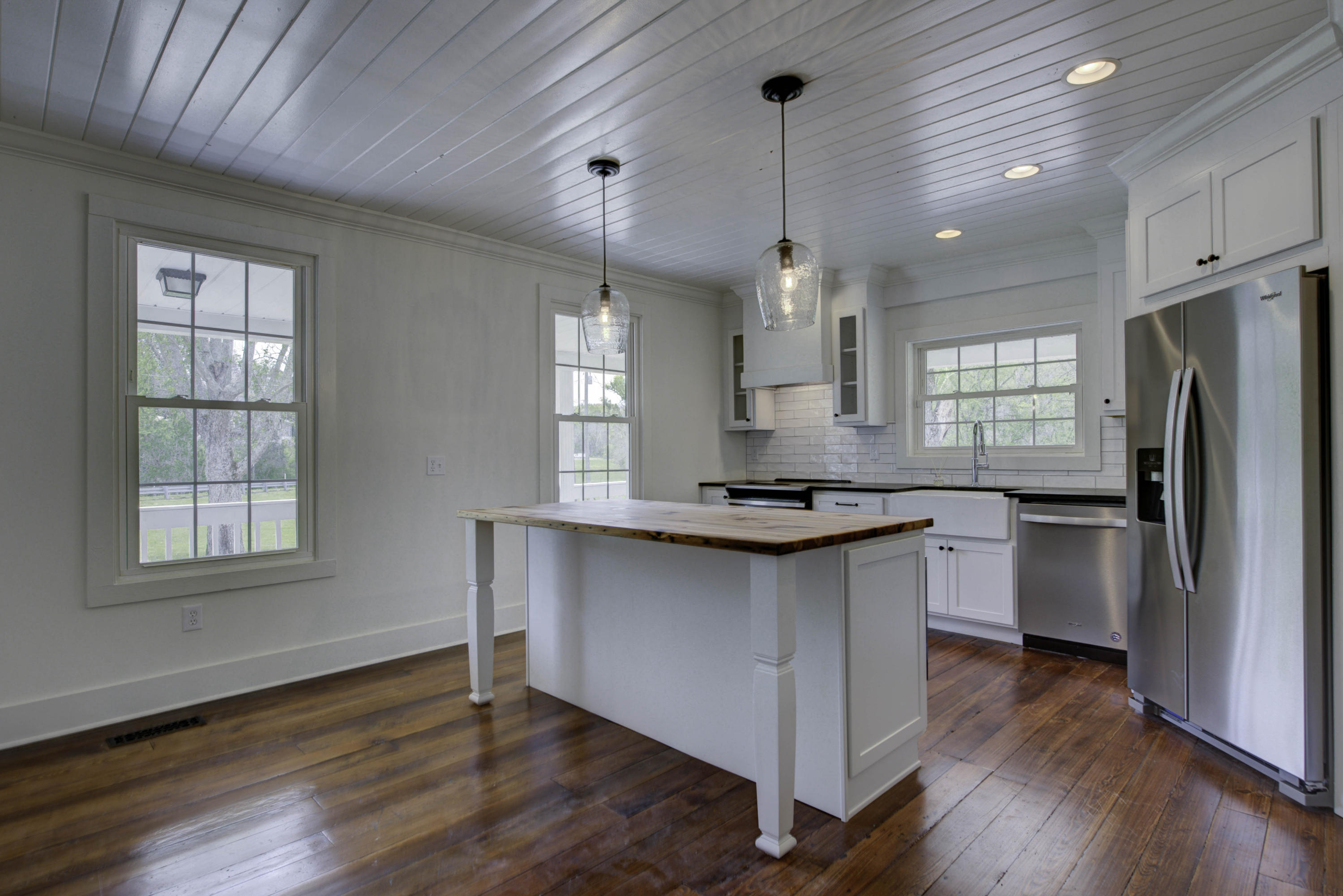 469 Brushy Valley Road Clinton, TN 37716 - Photo 10 of 40 10