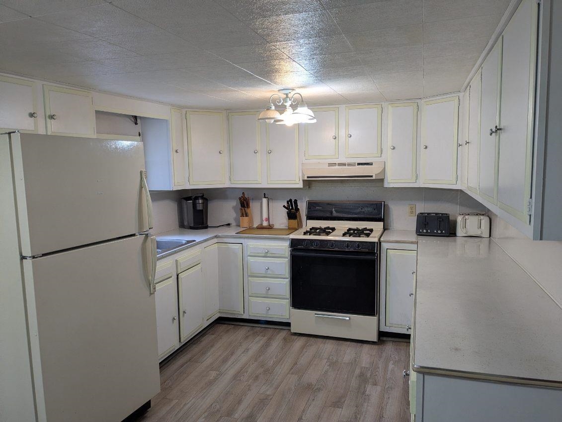 5533 East County Line Road South Branch, MI 48761 - Photo 7 of 20