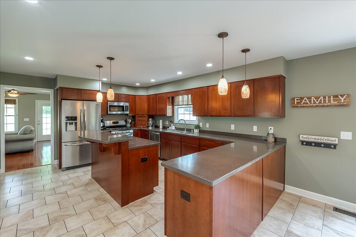 1391 Cummins Ferry Road Salvisa, KY 40372 - Photo 11 of 48 11-2-8
